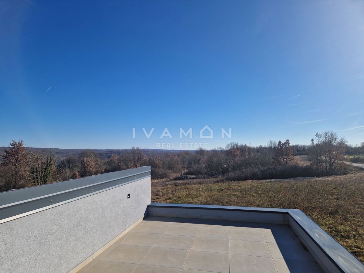 Casa indipendente con due appartamenti