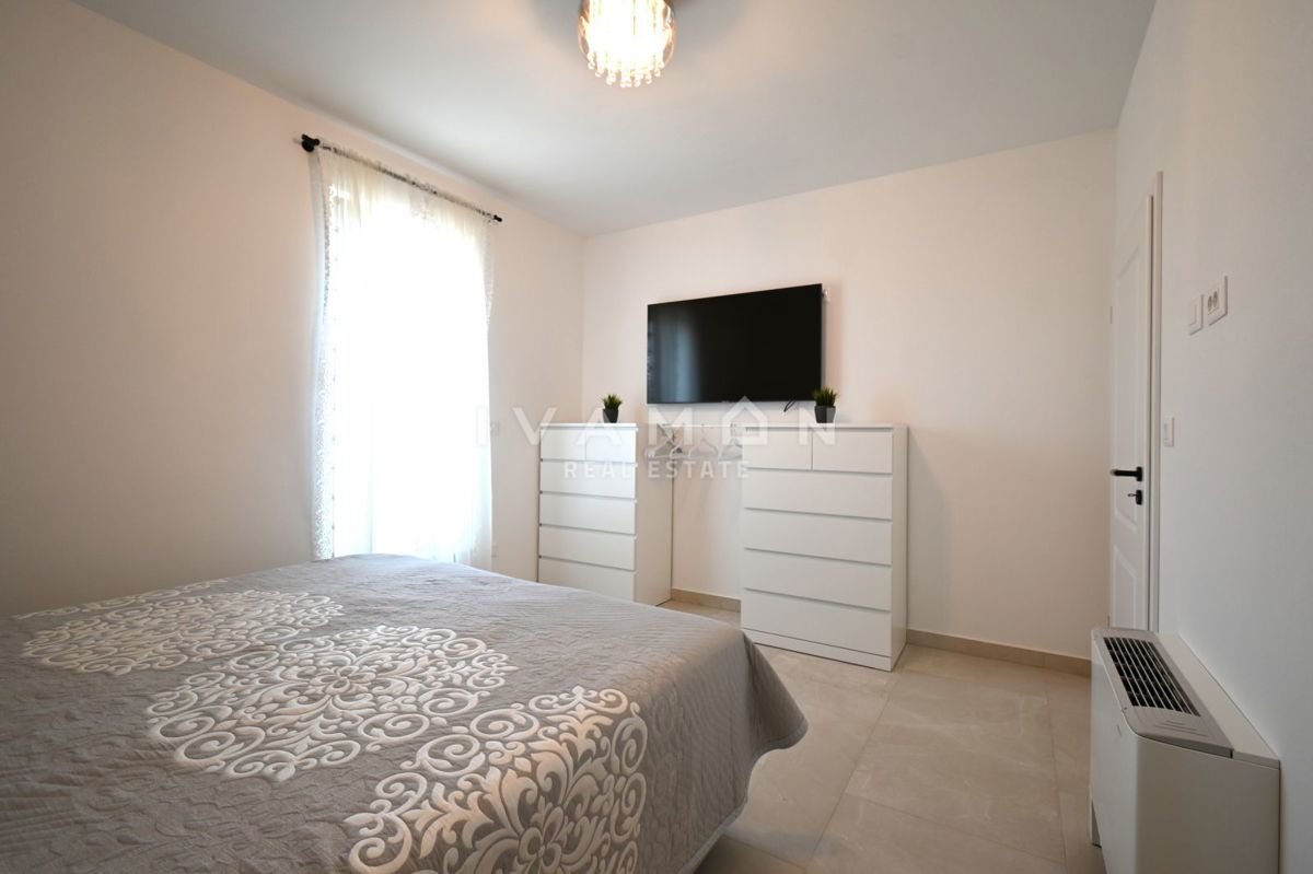 Nuova casa arredata con tre camere da letto