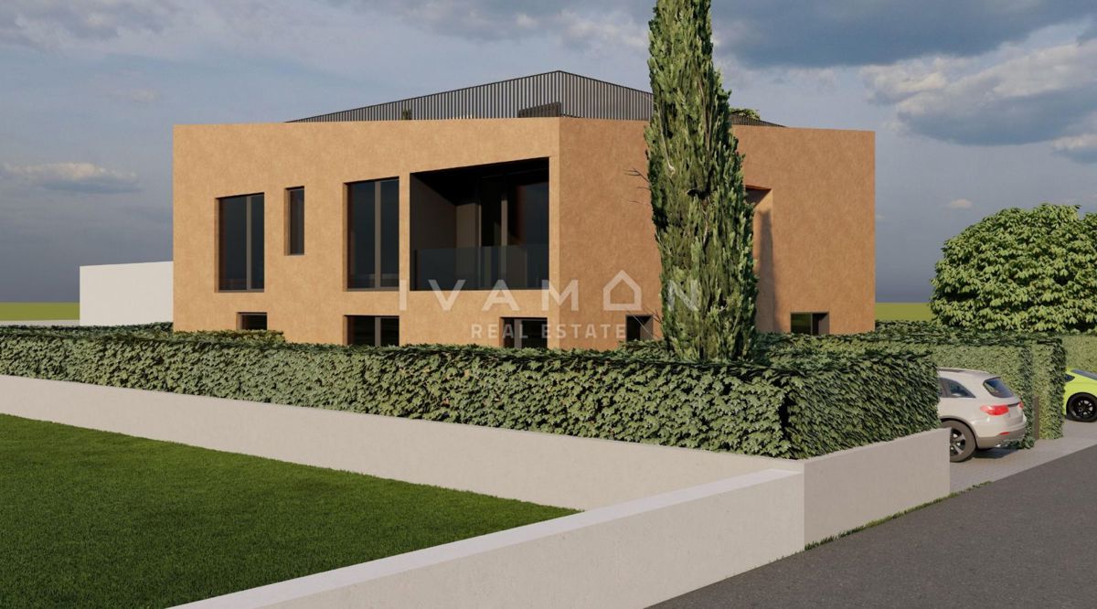 Appartamento con due camere da letto e terrazza sul tetto, a 4 km da Poreč