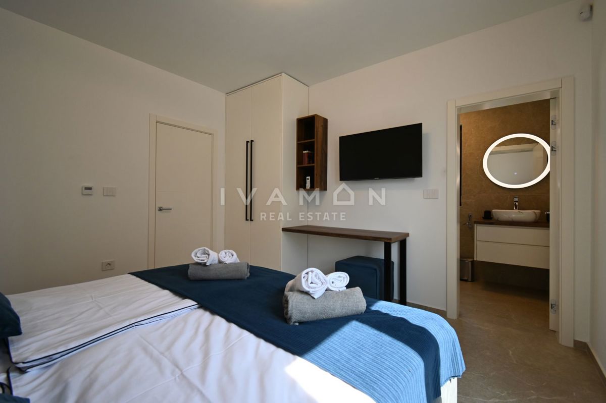 Villa indipendente con piscina a 2 km dal centro di Parenzo