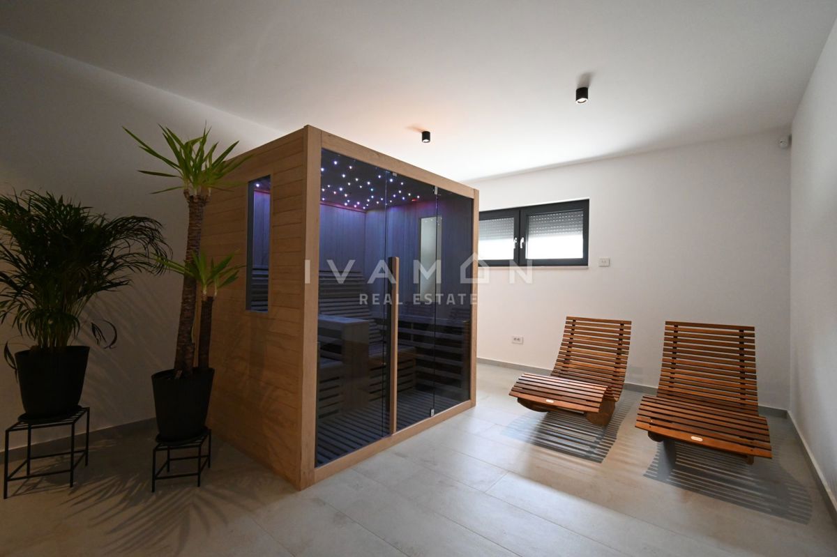 Villa indipendente con piscina a 2 km dal centro di Parenzo
