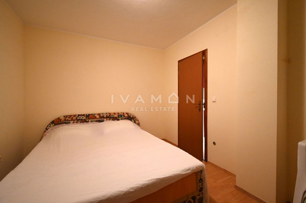 Appartamento Bilocale Arredato (con due camere da letto)