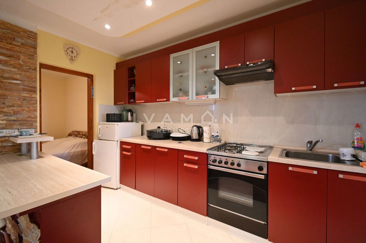 Appartamento Bilocale Arredato (con due camere da letto)