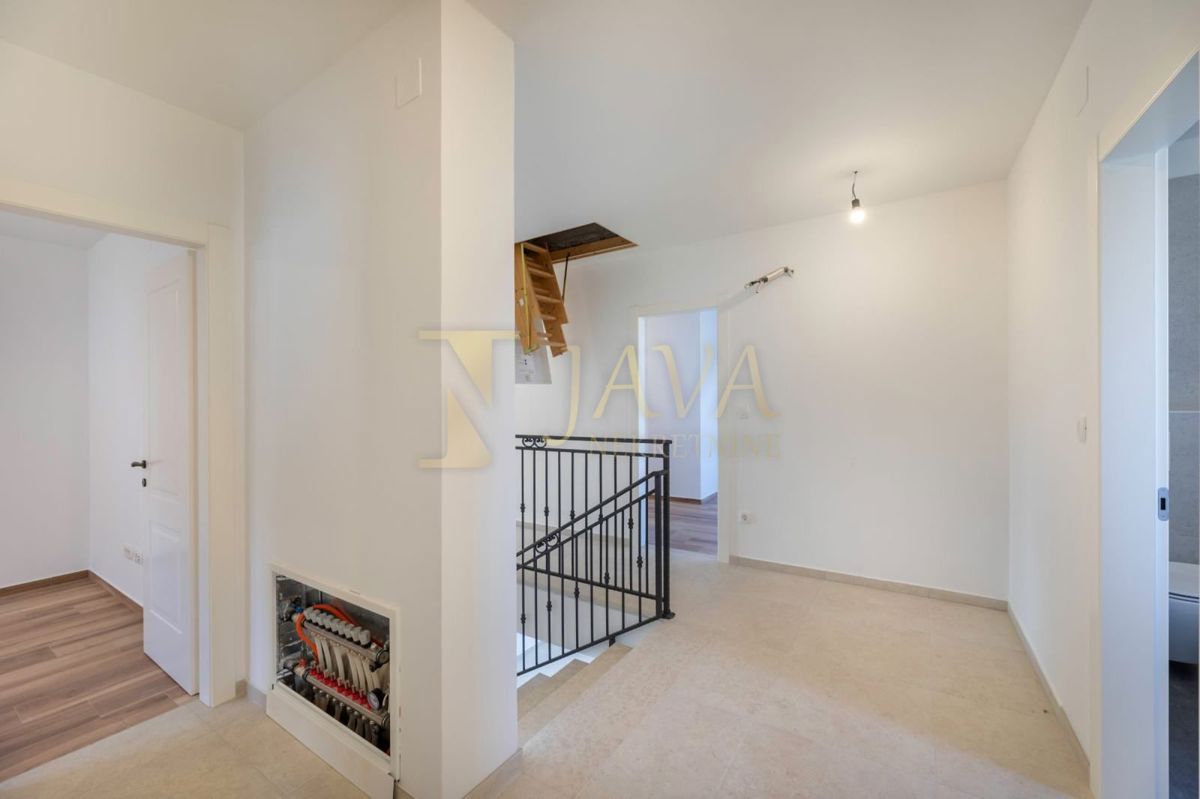 Casa Klimno, Dobrinj, 266m2