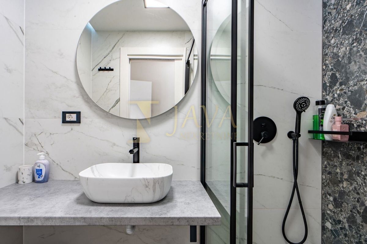 Appartamento Zamet, Rijeka, 136m2