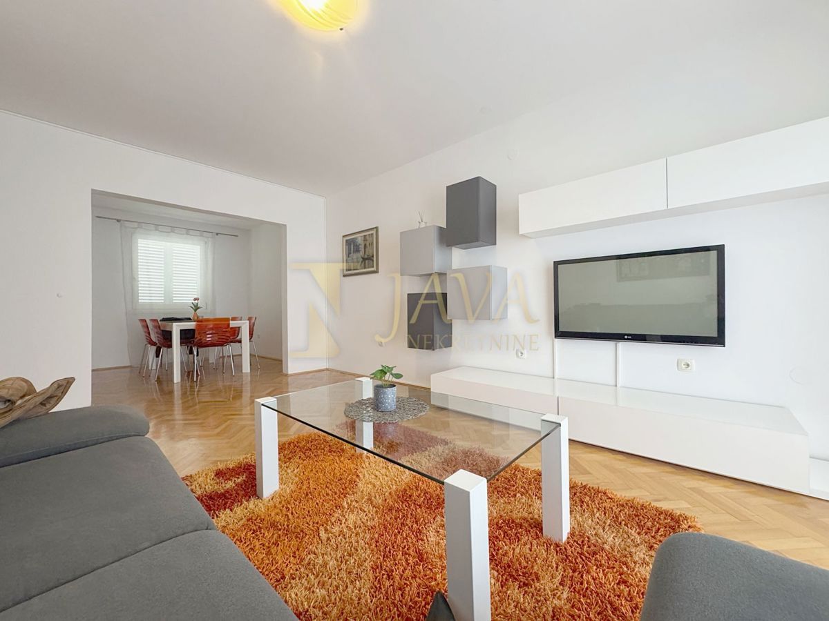 Appartamento Škurinje, Rijeka, 72m2