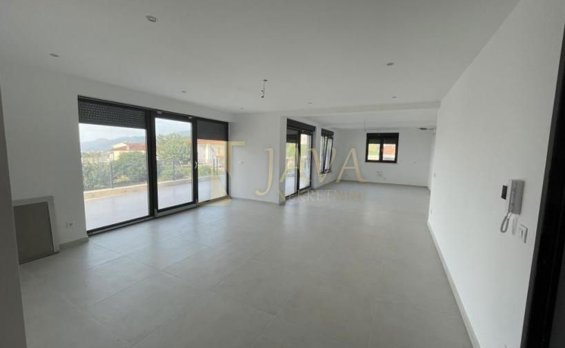 Appartamento Matulji, 179,30m2