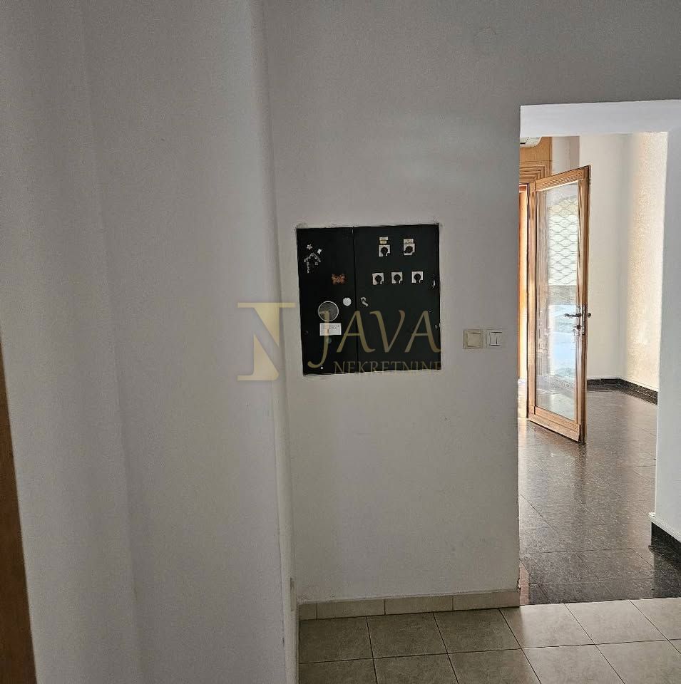 Commerciale Centar, Rijeka, 30m2
