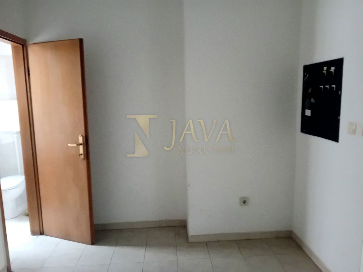 Commerciale Centar, Rijeka, 30m2