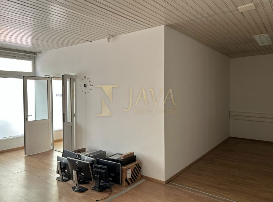 Commerciale Škurinje, Rijeka, 217m2