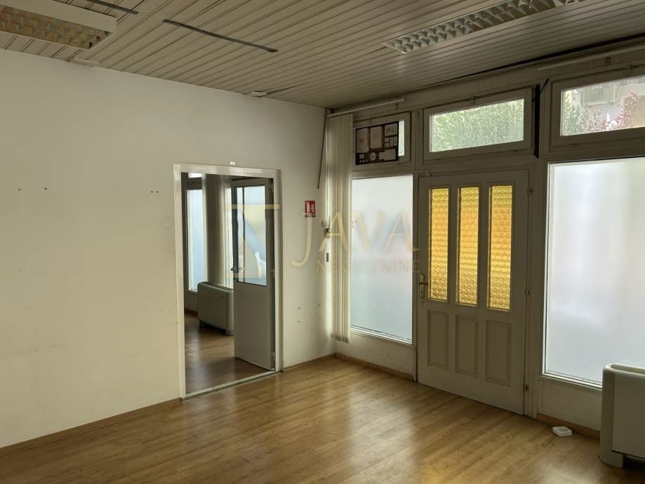 Commerciale Škurinje, Rijeka, 217m2