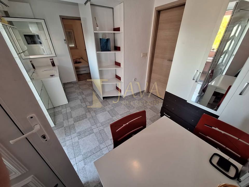 Appartamento Bulevard, Rijeka, 33,68m2