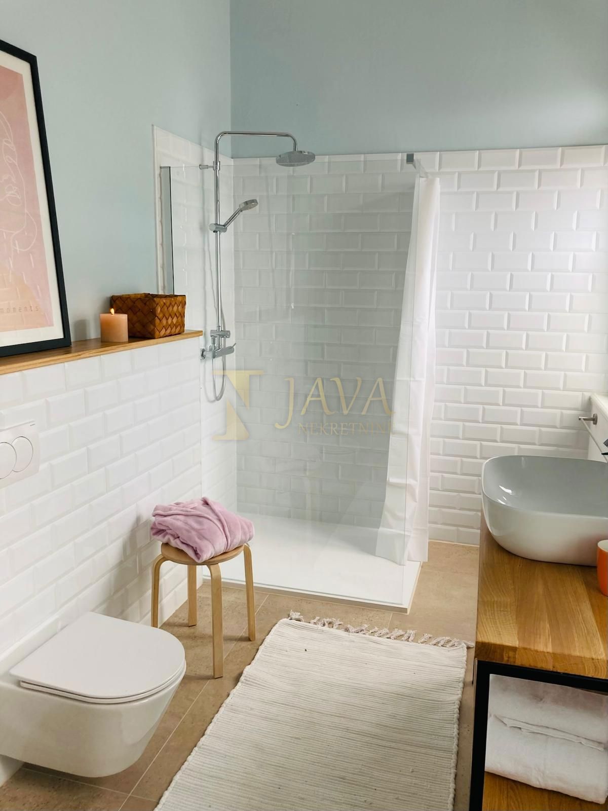 Appartamento Sušak, Rijeka, 72m2