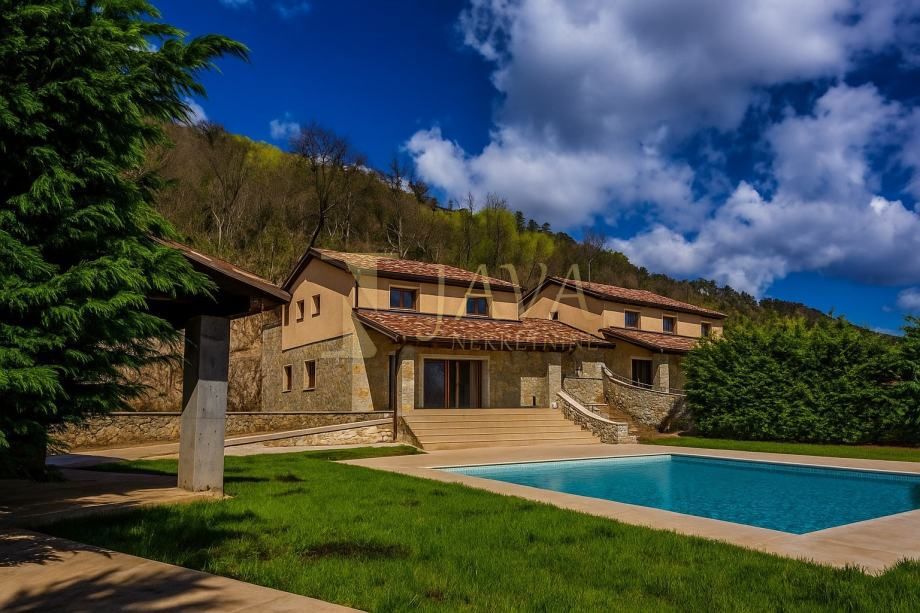 Casa Ičići, Opatija - Okolica, 280m2