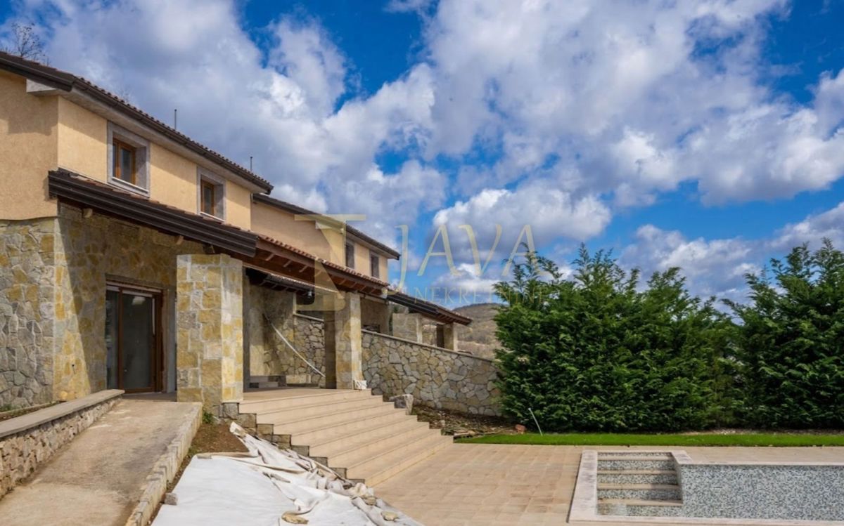 Casa Ičići, Opatija - Okolica, 280m2