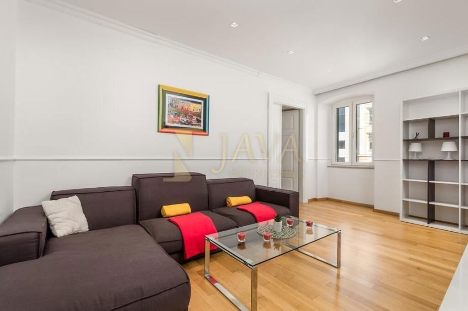 Appartamento Centar, Rijeka, 77m2