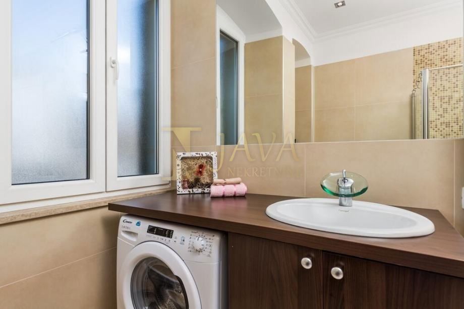 Appartamento Centar, Rijeka, 77m2