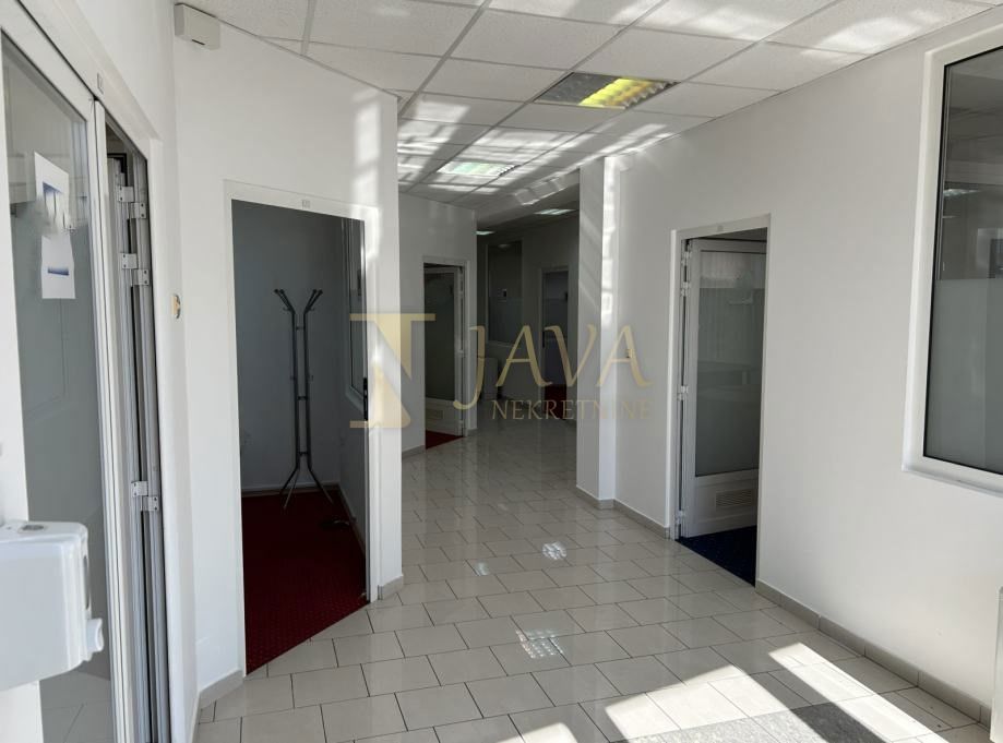 Commerciale Škurinje, Rijeka, 325m2