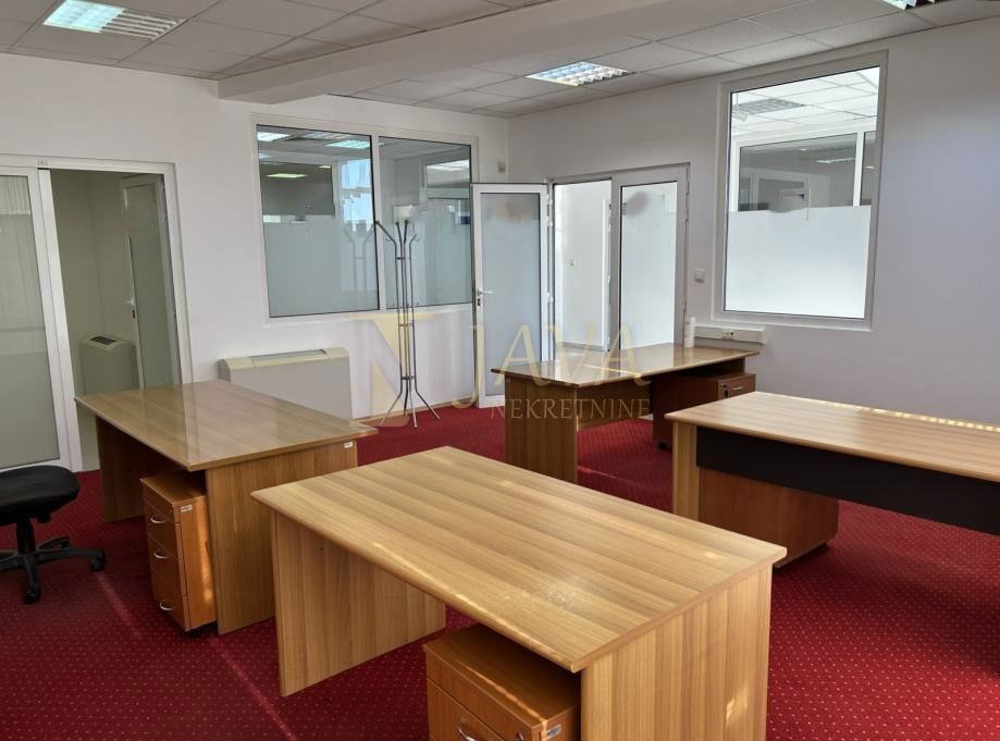 Commerciale Škurinje, Rijeka, 325m2