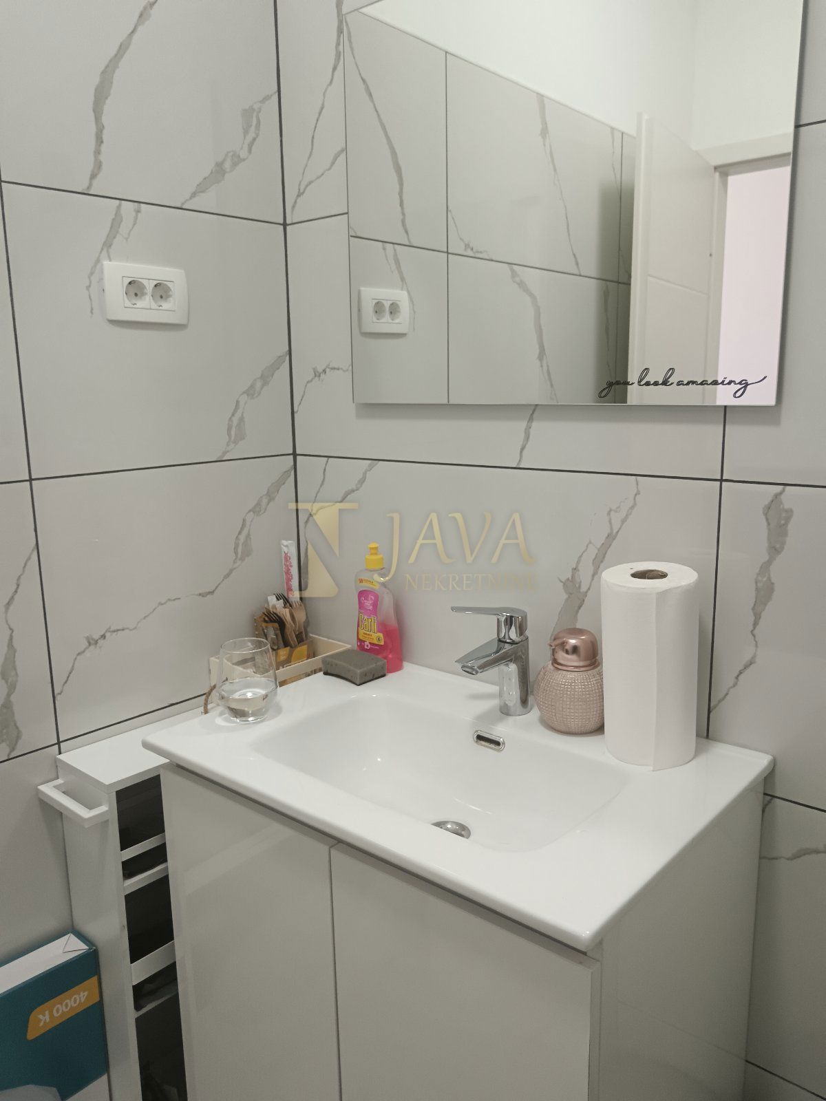 Commerciale Zamet, Rijeka, 20m2