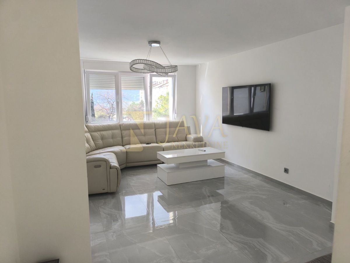 Appartamento Srdoči, Rijeka, 64m2