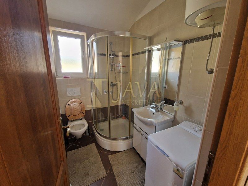 Casa Malinska, Malinska-Dubašnica, 95m2