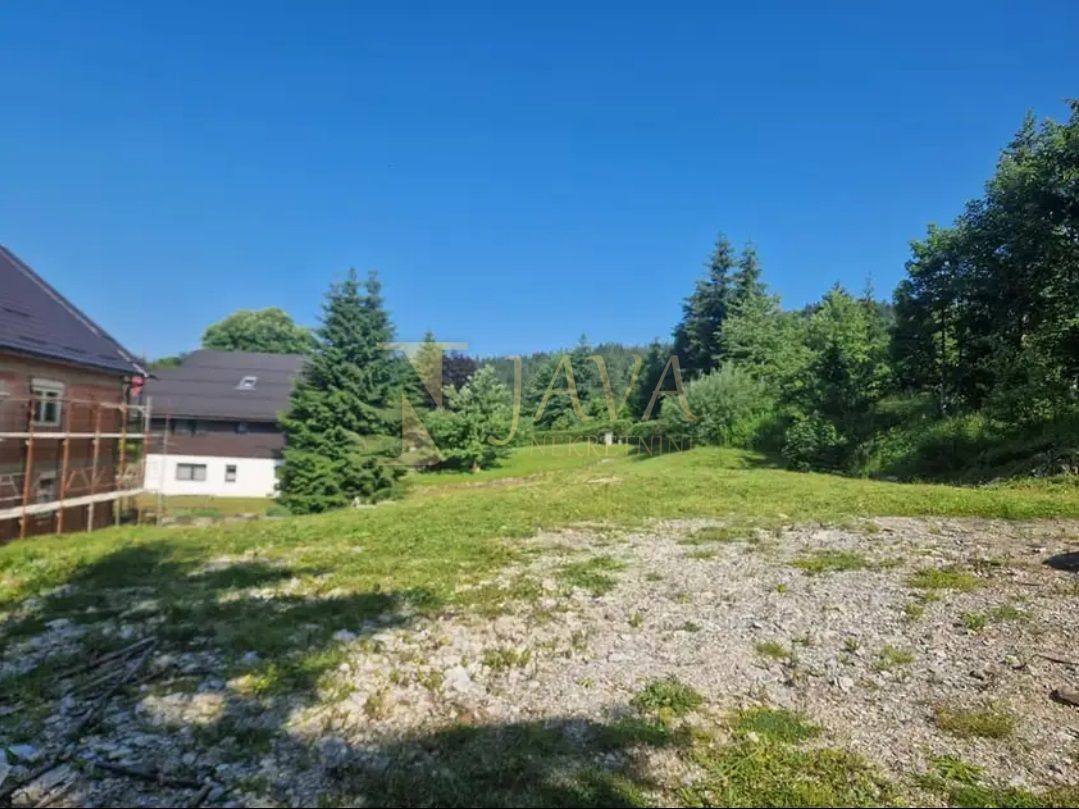 Terreno Delnice, 747m2