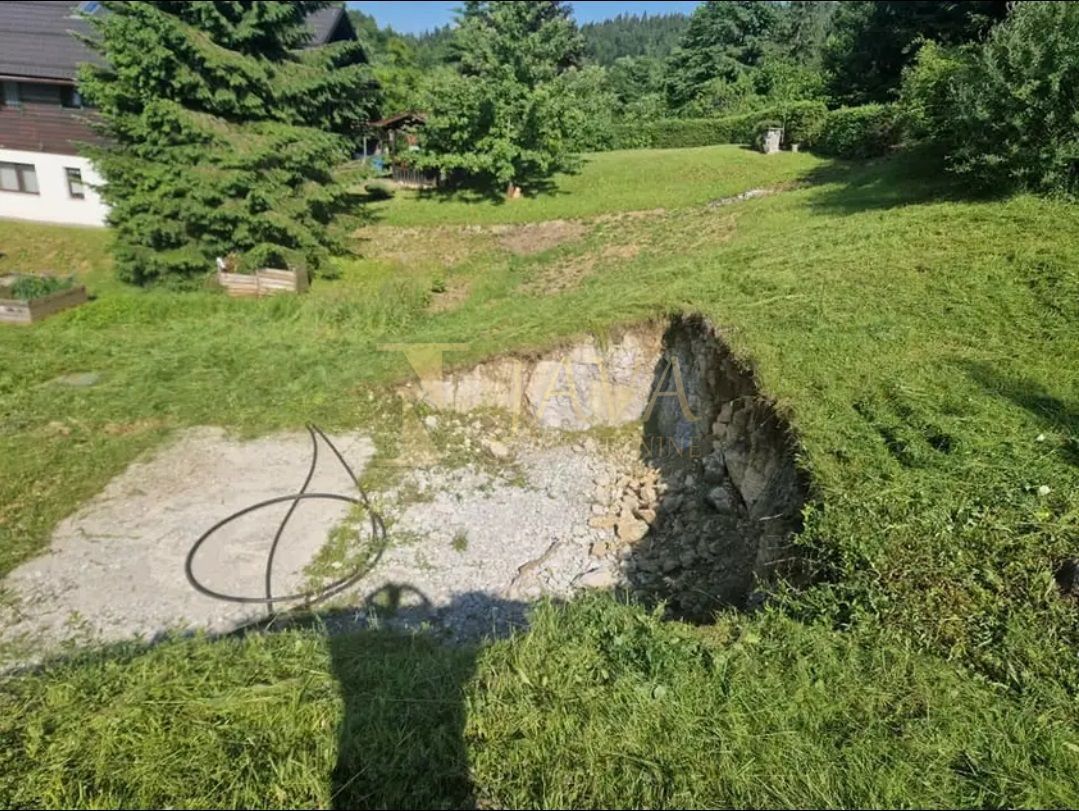 Terreno Delnice, 747m2