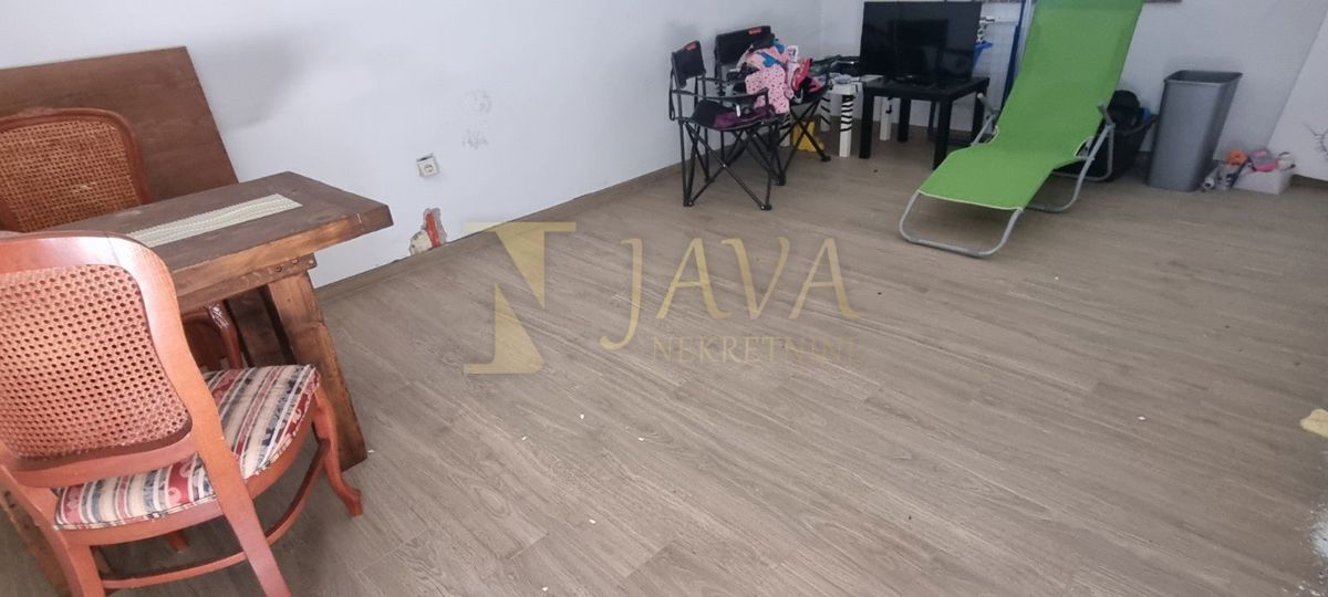 Casa Benkovac Fužinski, Fužine, 184m2