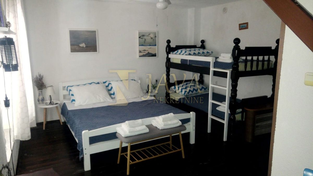 Casa Klenovica, Novi Vinodolski, 77,60m2