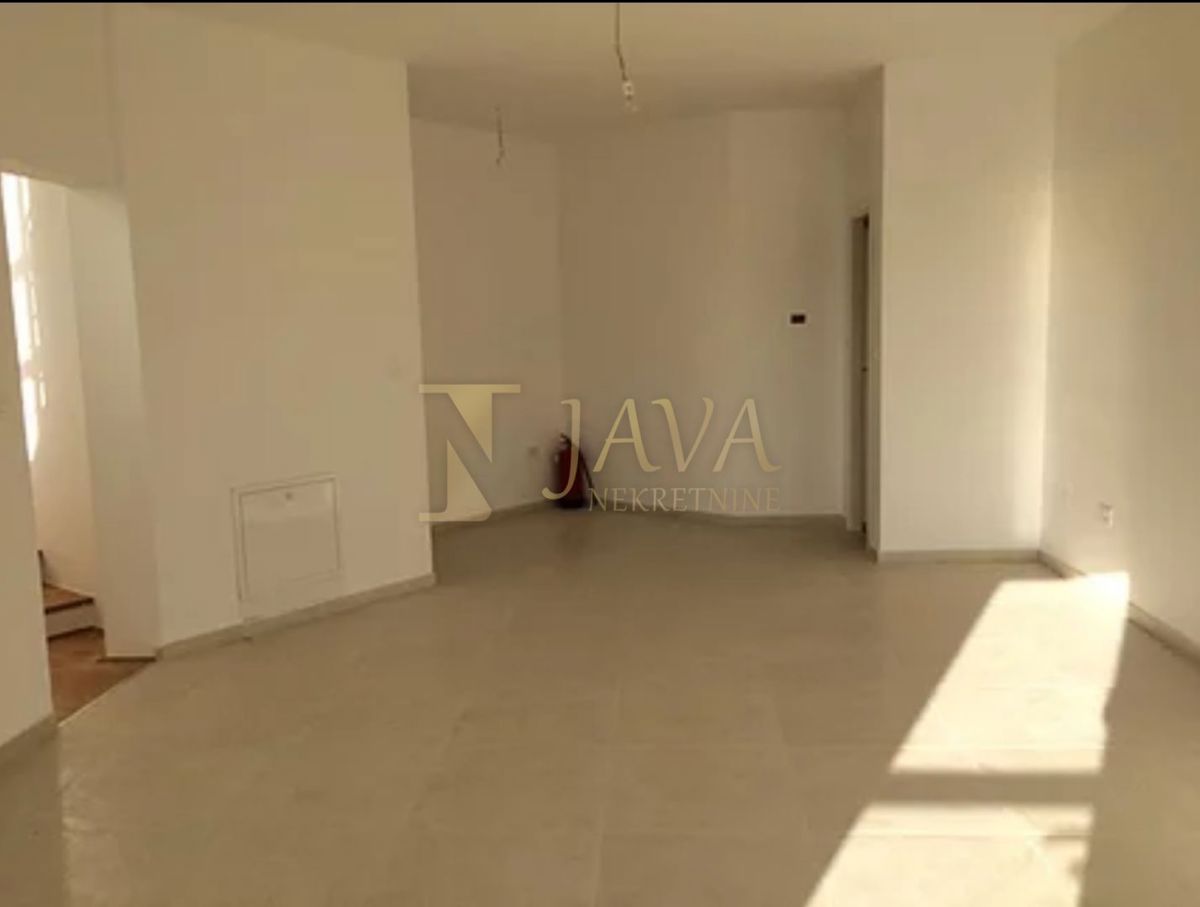 Commerciale Rešetari, Kastav, 113,11m2