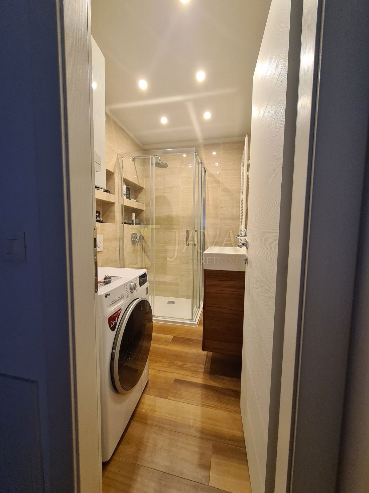 Appartamento Donja Drenova, Rijeka, 79m2