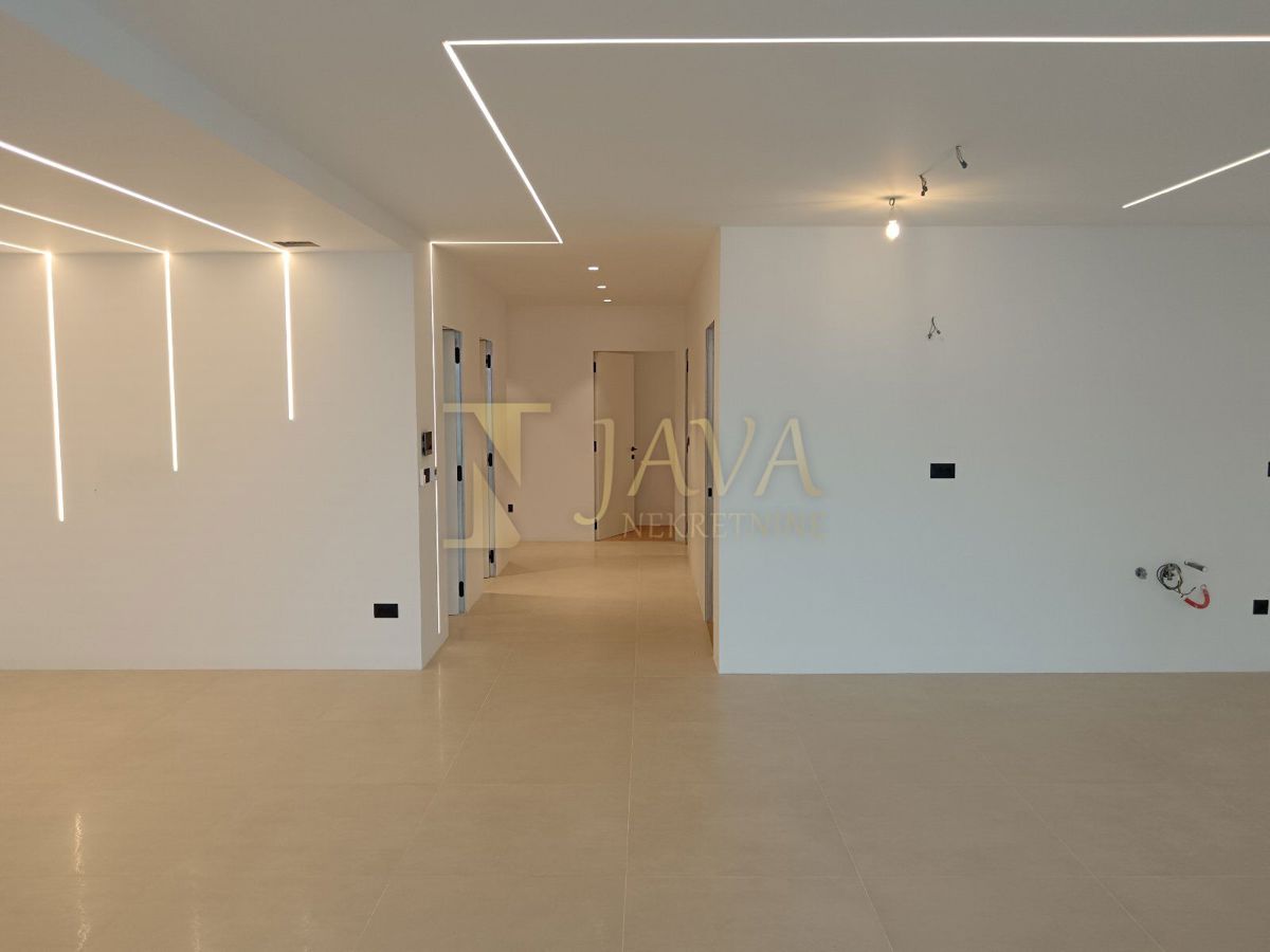 Appartamento Punta Kolova, Opatija, 144,30m2