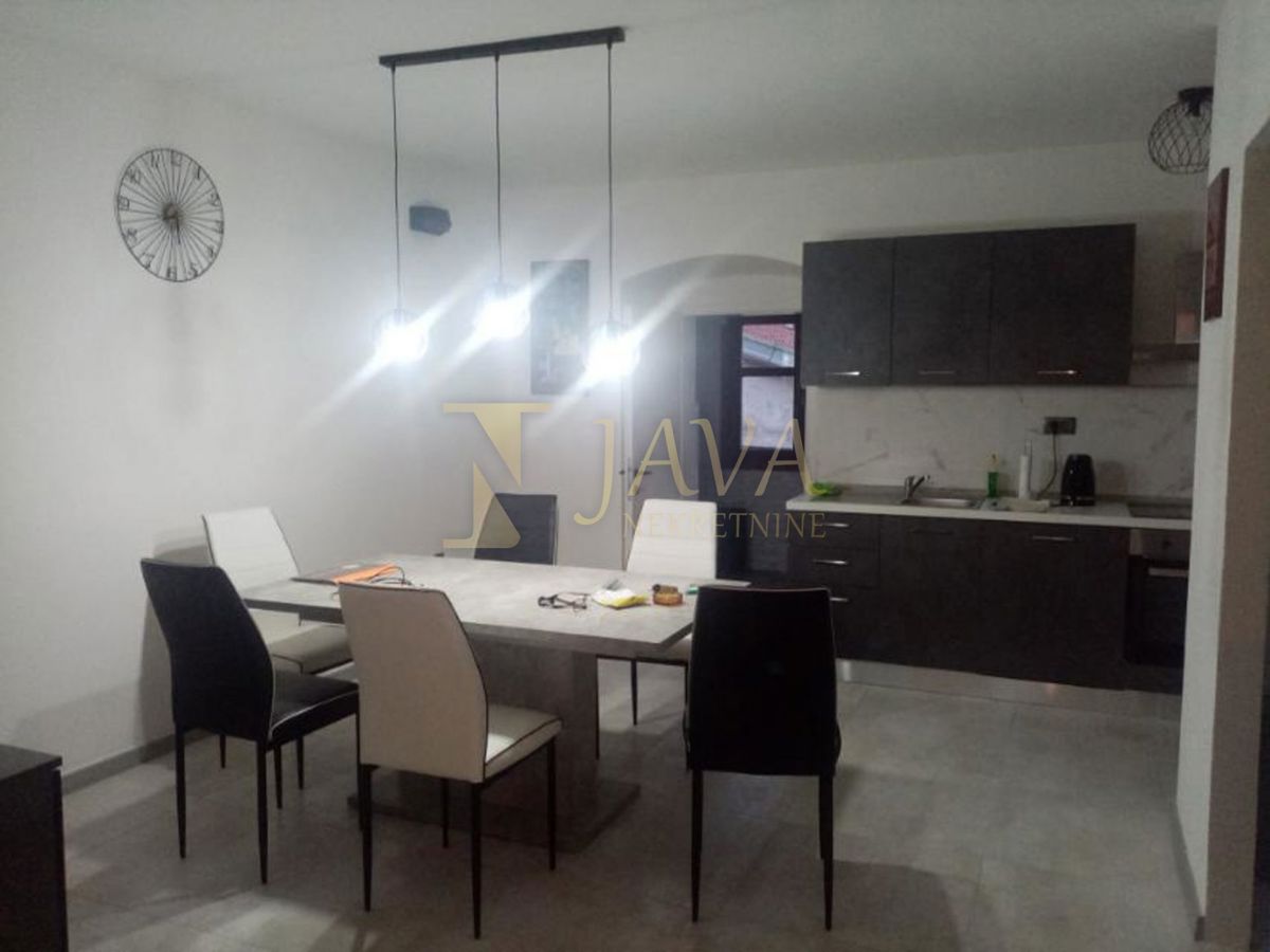 Appartamento Orehovica, Rijeka, 75m2
