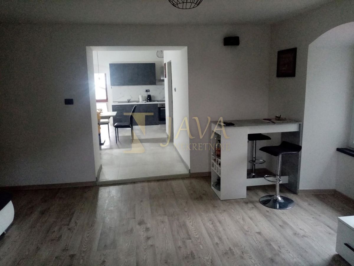 Appartamento Orehovica, Rijeka, 75m2