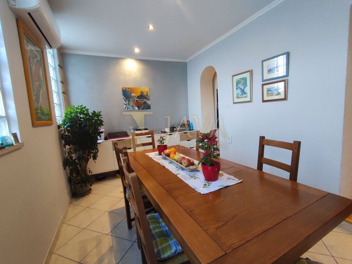 Appartamento Zamet, Rijeka, 87,09m2