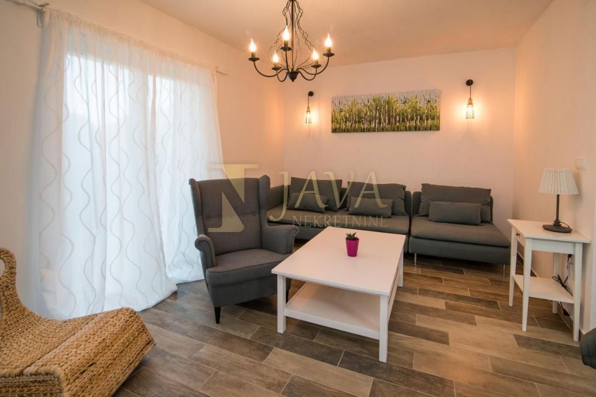 Casa Risika, Vrbnik, 280m2