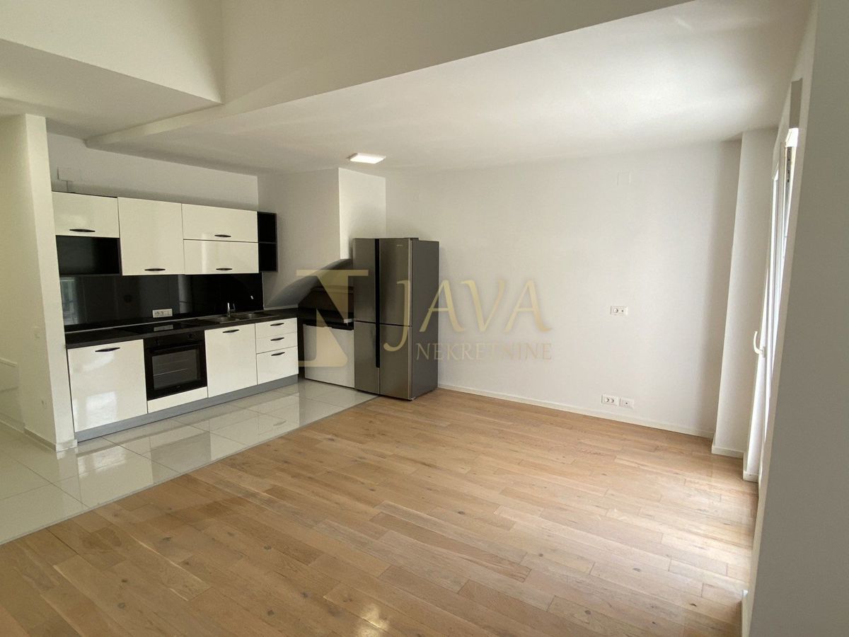 Appartamento Rešetari, Kastav, 68m2