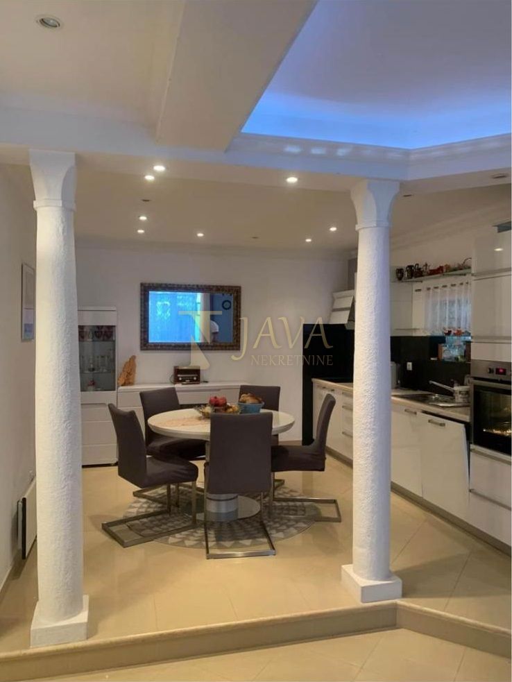 Appartamento Zamet, Rijeka, 100m2