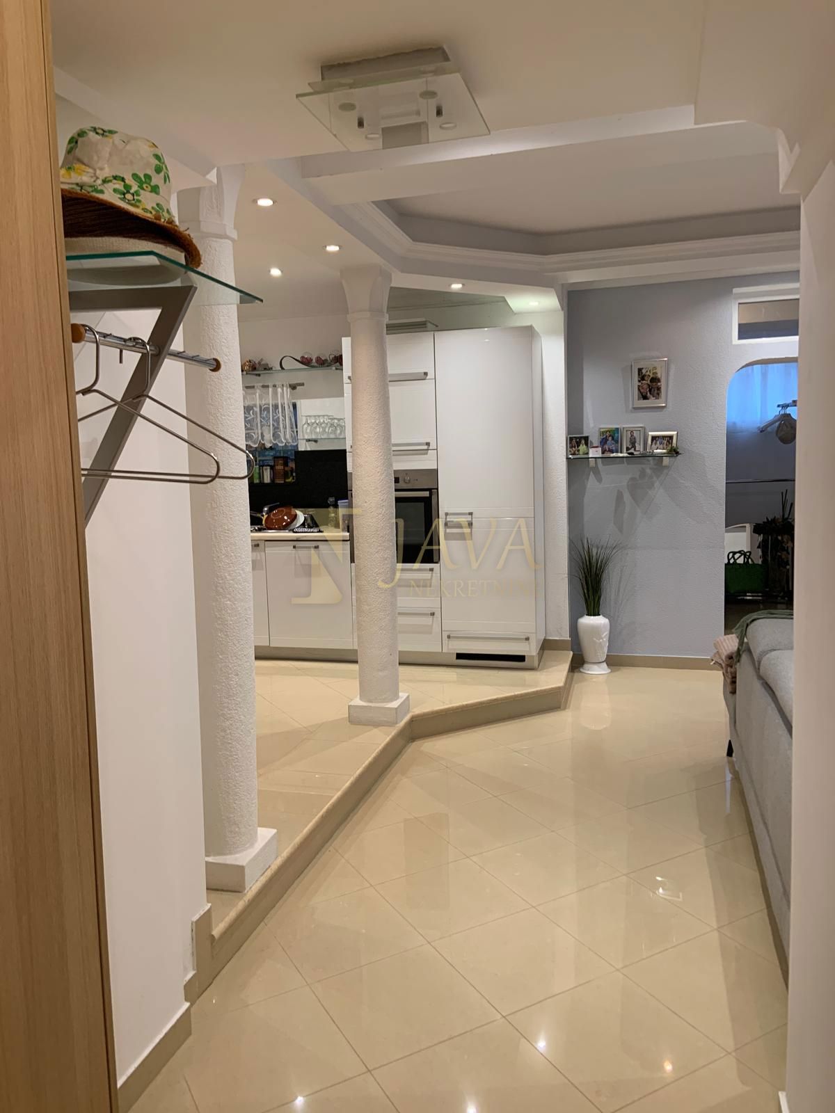 Appartamento Zamet, Rijeka, 100m2