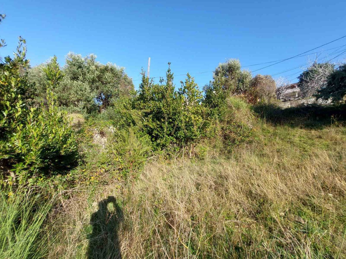 Terreno Lopar, Rab, 1.400m2