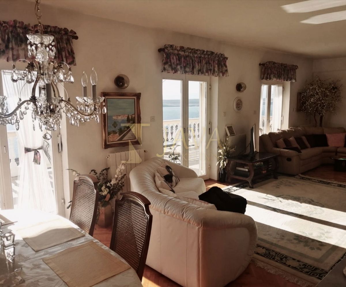 Casa Dramalj, Crikvenica, 300m2