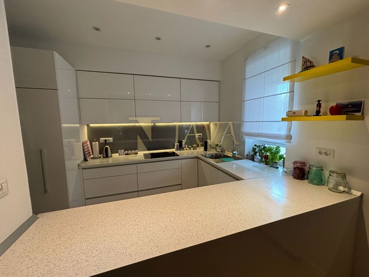 Appartamento Donja Vežica, Rijeka, 183,44m2