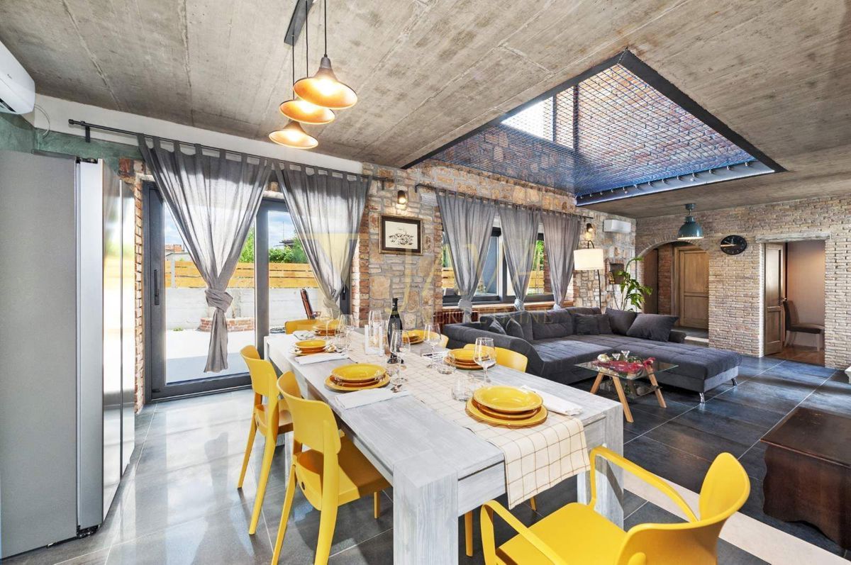 Casa Kanfanar, 240m2