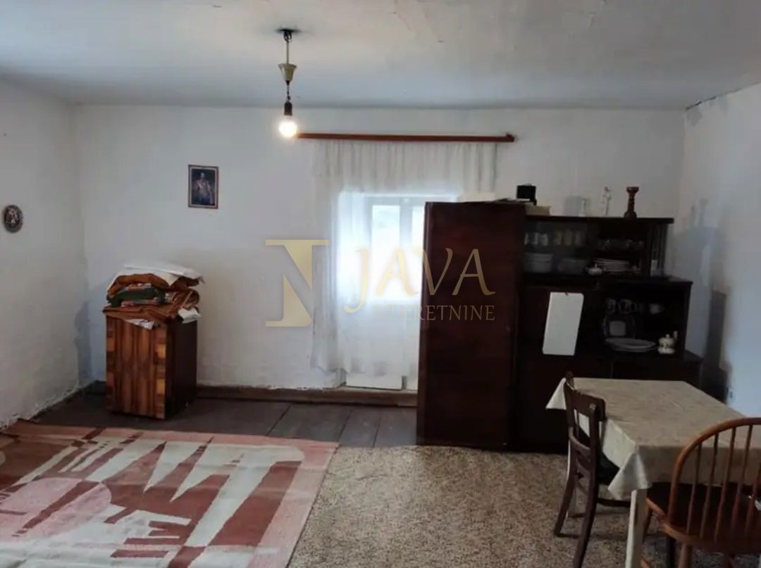 Casa Vrbovsko, 90m2