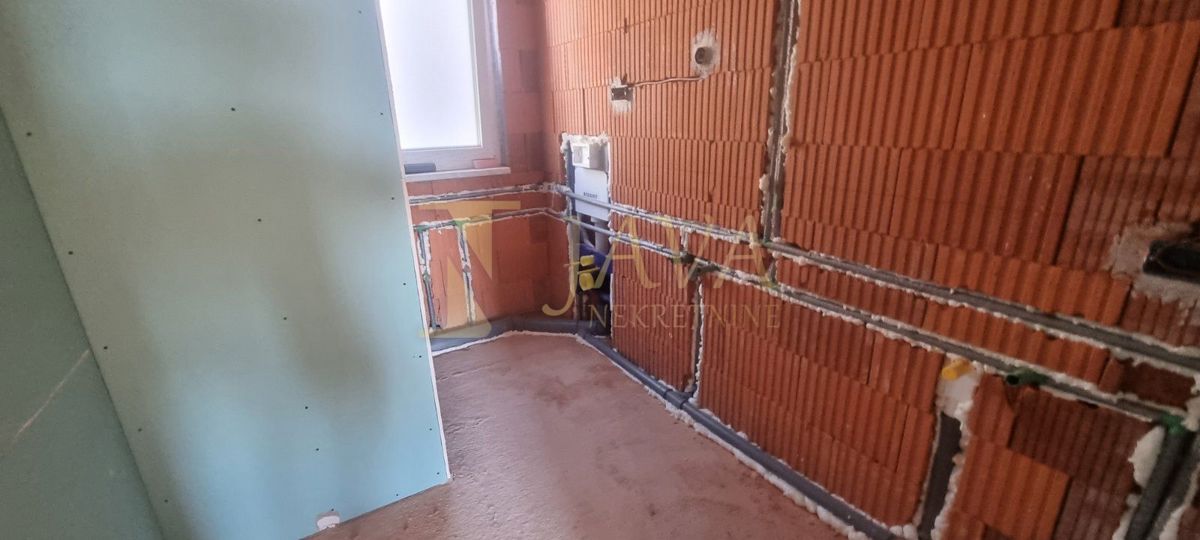 Appartamento Škurinje, Rijeka, 74m2