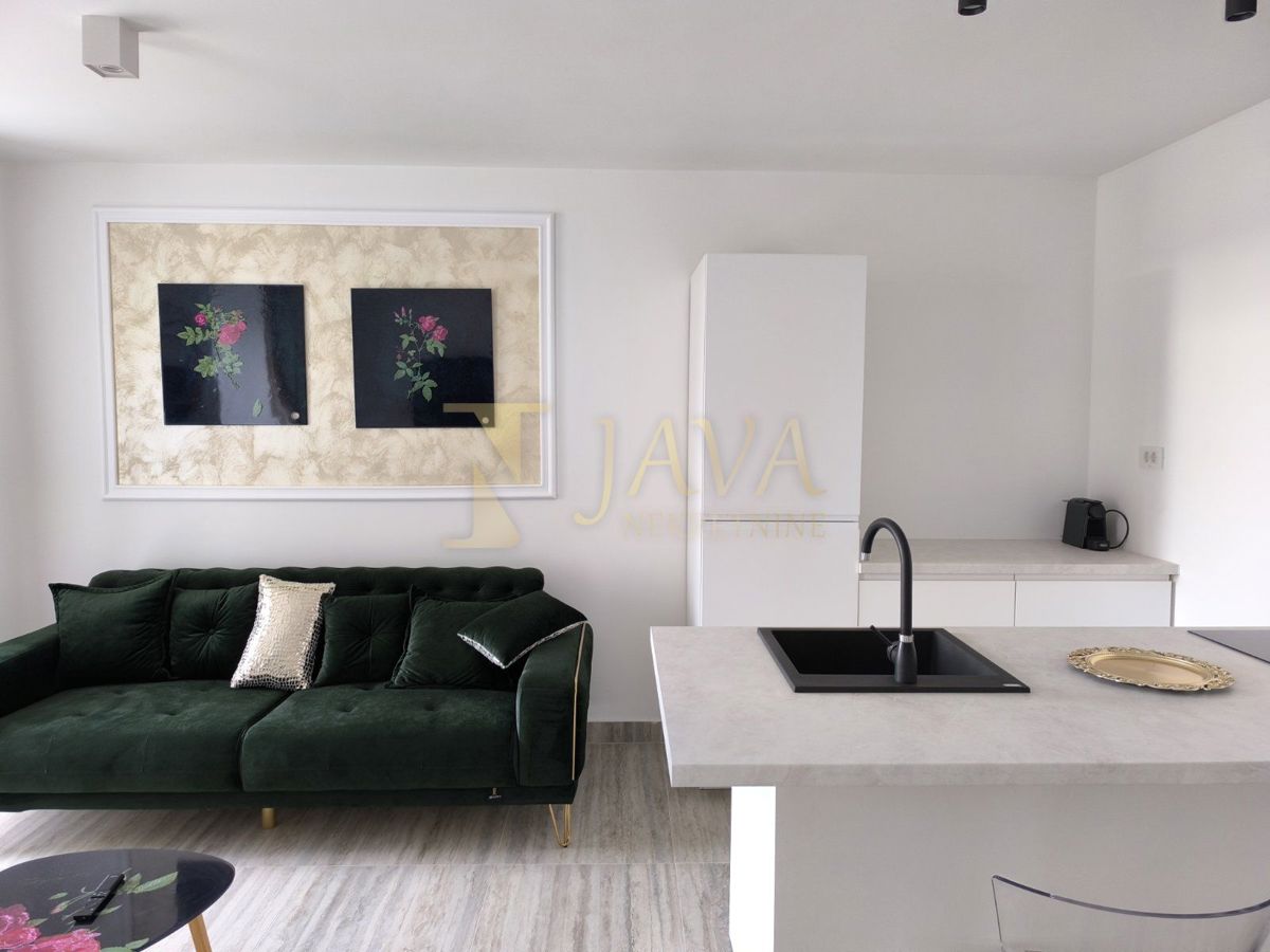 Casa Podmurvice, Rijeka, 573m2