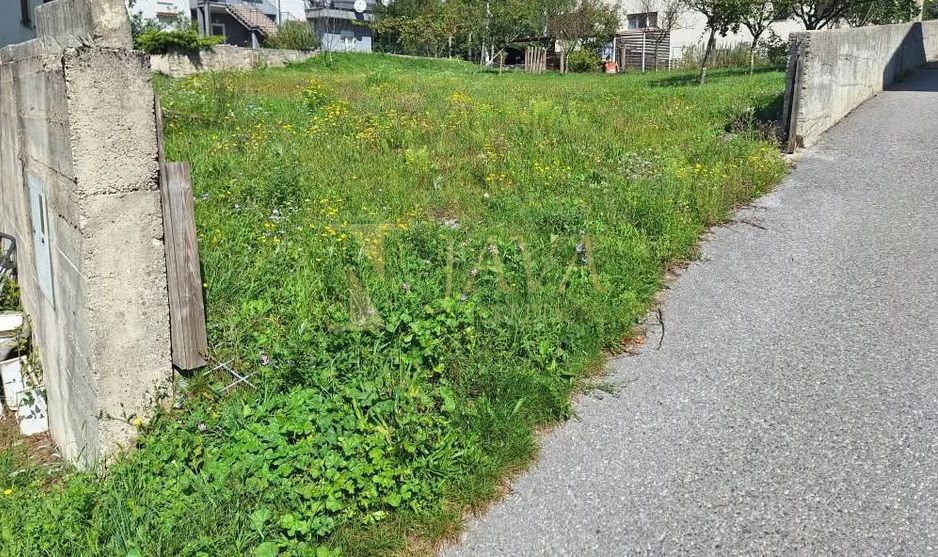 Terreno Brešca, Matulji, 694m2