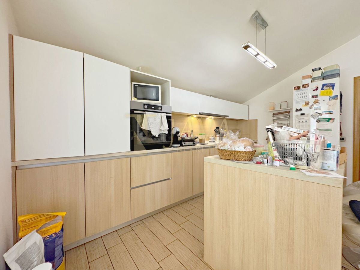 Appartamento Sroki, Viškovo, 95m2