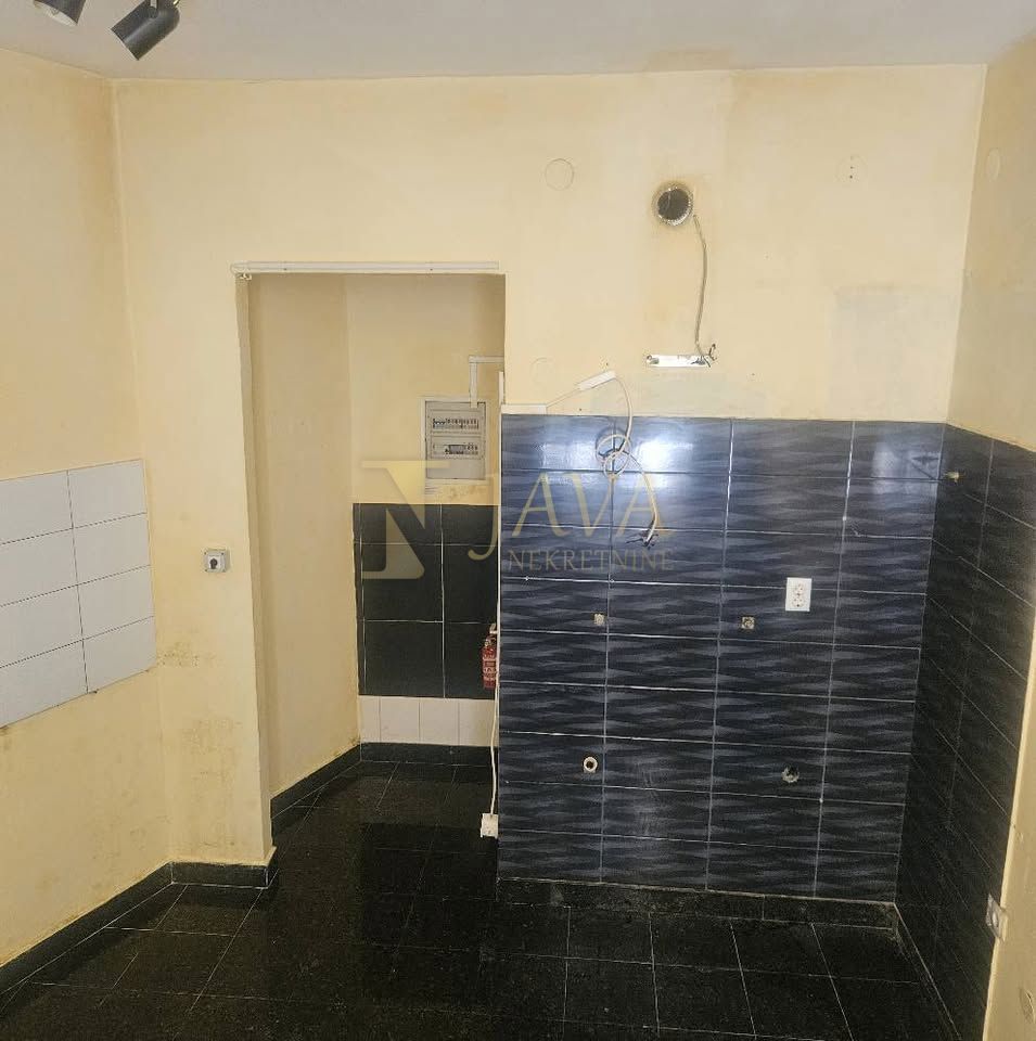 Commerciale Centar, Rijeka, 15m2